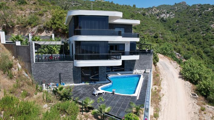 Image No.7-4 Bed Villa / Detached for sale