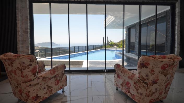 Image No.26-4 Bed Villa / Detached for sale