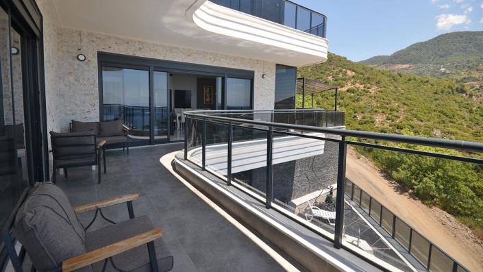Image No.28-4 Bed Villa / Detached for sale