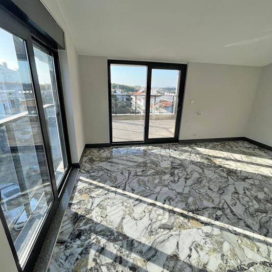 Image No.6-6 Bed Villa for sale