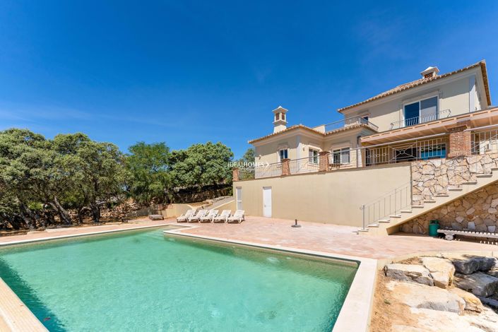 Image No.1-3 Bed Villa for sale