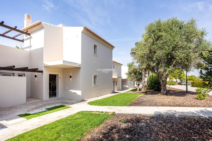 Image No.1-2 Bed Villa for sale