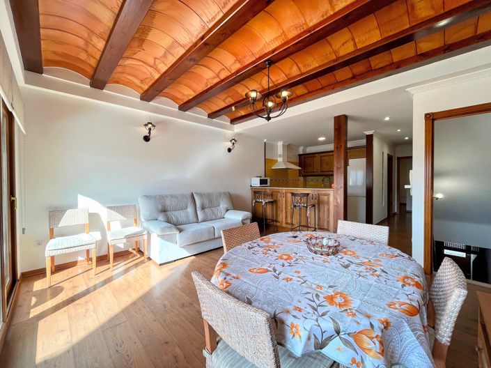 Image No.3-3 Bed Property for sale