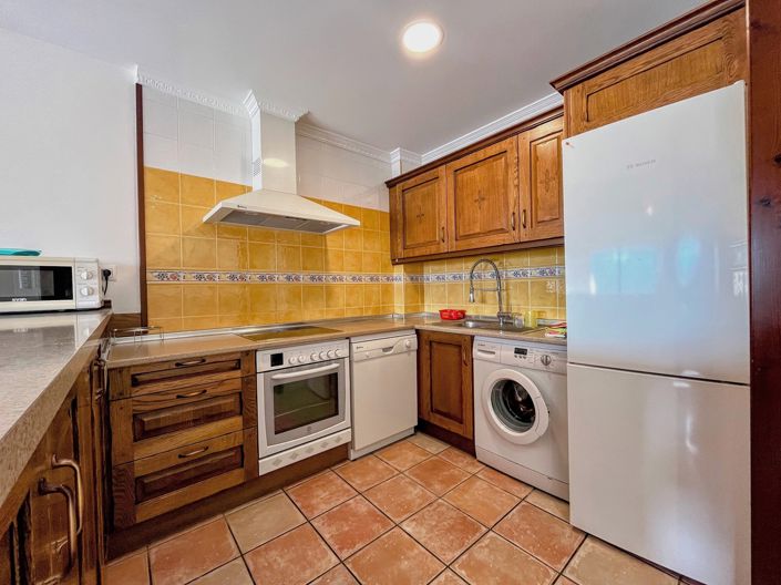 Image No.4-3 Bed Property for sale