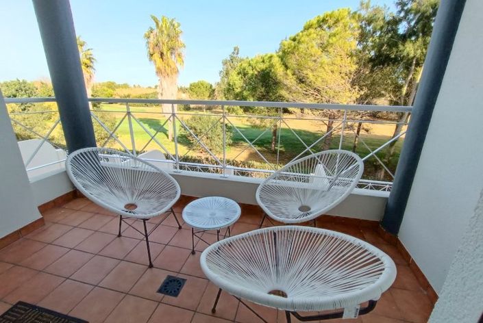 Image No.12-2 Bed Property for sale