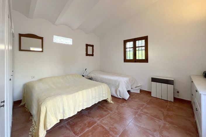 Image No.17-4 Bed Villa for sale