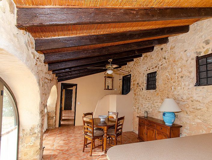 Image No.17-7 Bed Villa for sale