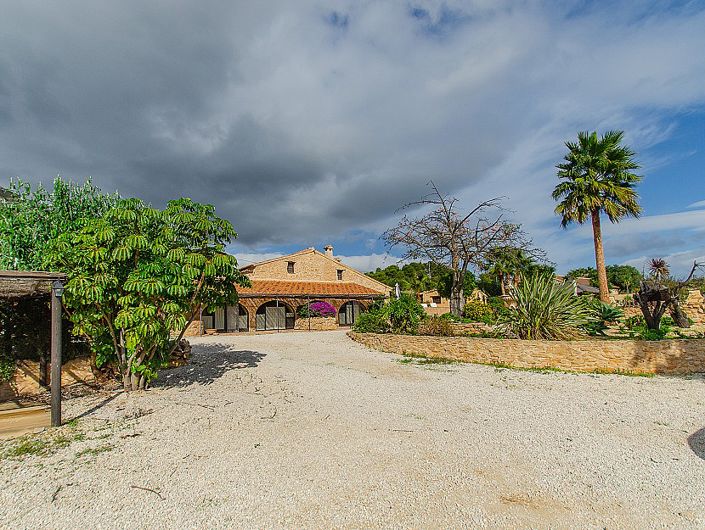 Image No.21-7 Bed Villa for sale