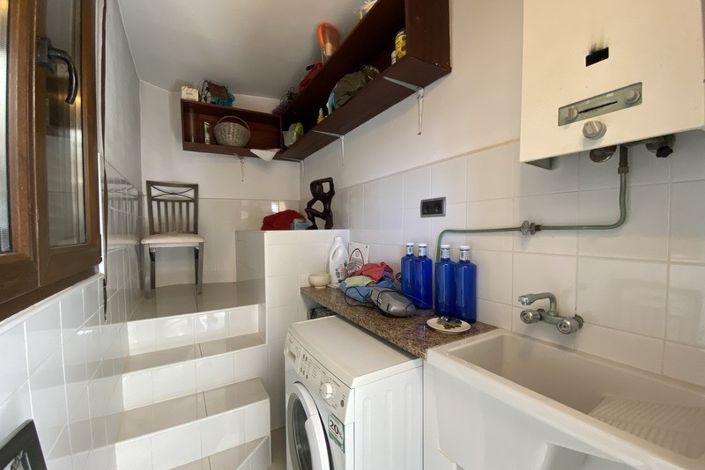 Image No.11-4 Bed Villa for sale