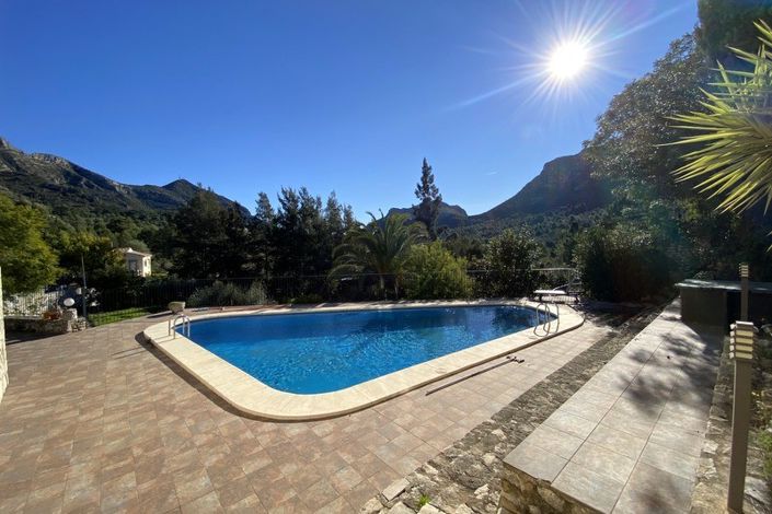 Image No.23-4 Bed Villa for sale