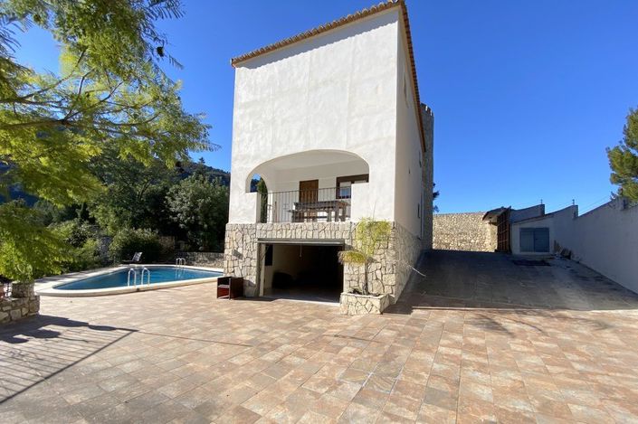 Image No.26-4 Bed Villa for sale