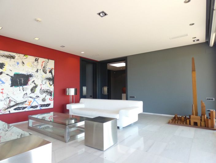 Image No.8-5 Bed Villa for sale