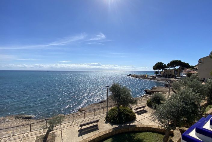 Image No.27-7 Bed Villa for sale