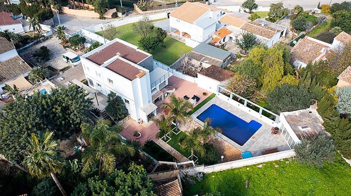 Image No.1-4 Bed Villa for sale
