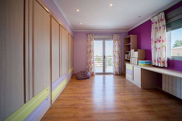 Image No.10-4 Bed Villa for sale