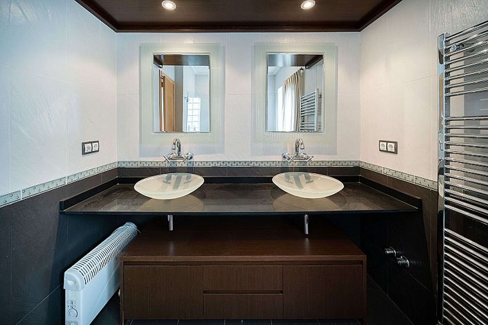 Image No.16-4 Bed Villa for sale