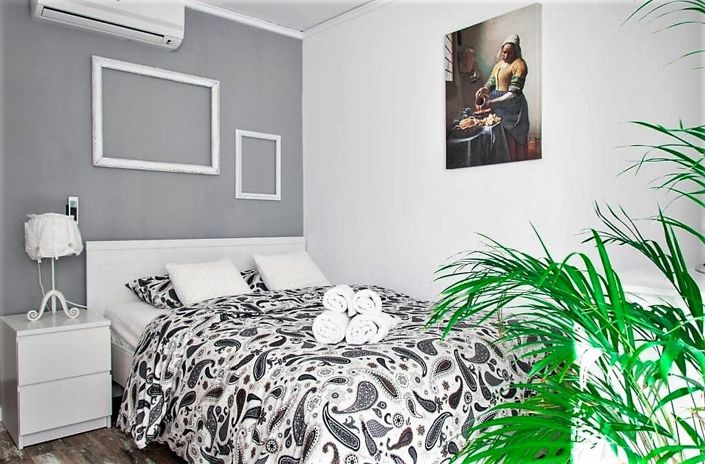 Image No.10-7 Bed Villa for sale