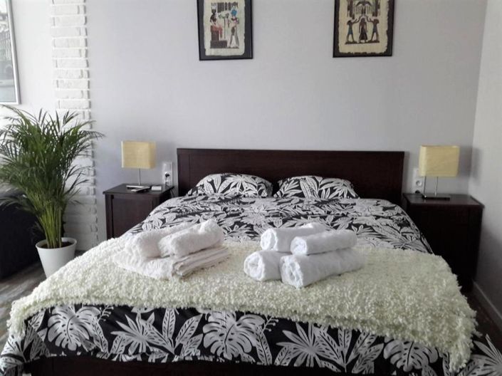 Image No.14-7 Bed Villa for sale