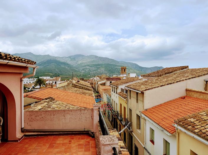 Image No.39-5 Bed Townhouse for sale