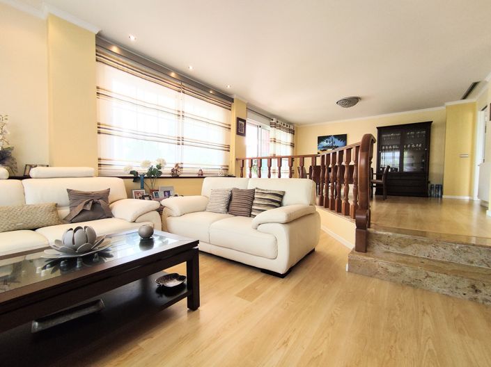 Image No.9-Villa de 5 chambres à vendre à Daimus