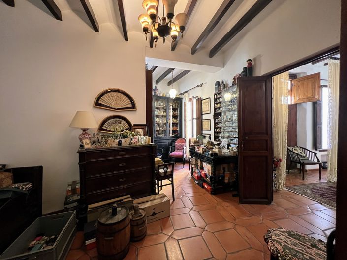 Image No.3-5 Bed Townhouse for sale