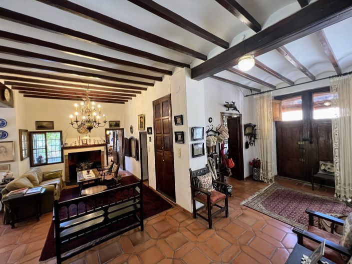 Image No.4-5 Bed Townhouse for sale