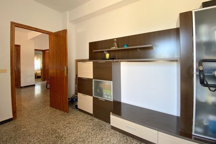 Image No.28-8 Bed Villa for sale