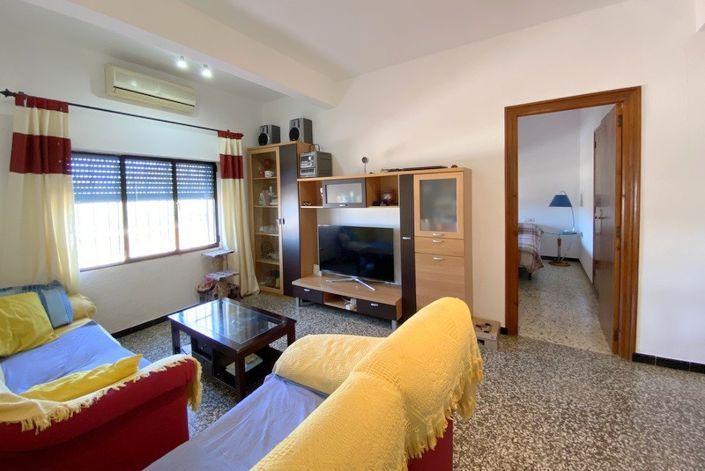 Image No.29-8 Bed Villa for sale