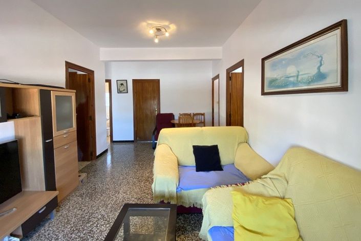 Image No.30-8 Bed Villa for sale