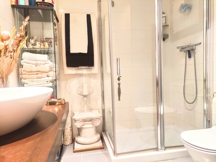 Image No.29-4 Bed Property for sale