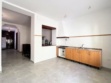 ncb13678411330