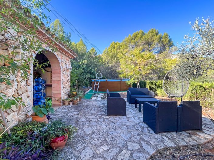 Image No.31-12 Bed Villa for sale