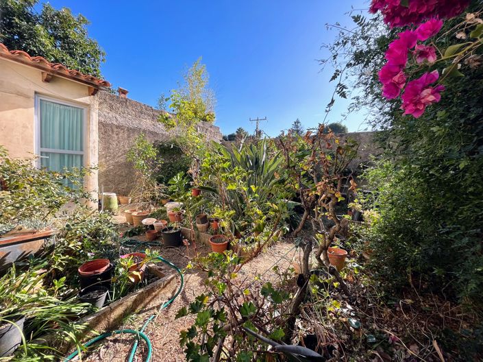 Image No.8-4 Bed Townhouse for sale