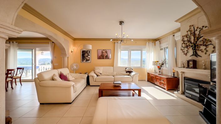 Image No.7-4 Bed Villa for sale