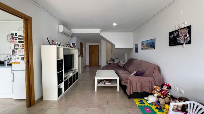 Image No.8-4 Bed Property for sale