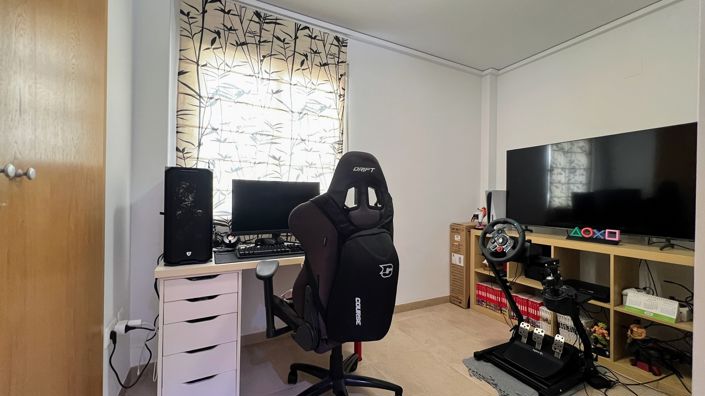 Image No.9-4 Bed Property for sale