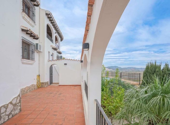 Image No.36-5 Bed Villa for sale