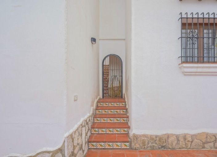 Image No.38-5 Bed Villa for sale