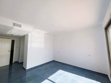 ncb82228433695