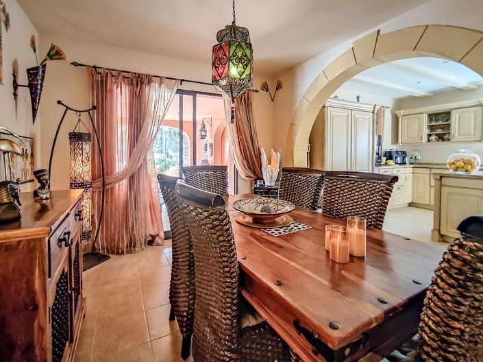 Image No.11-4 Bed Villa for sale