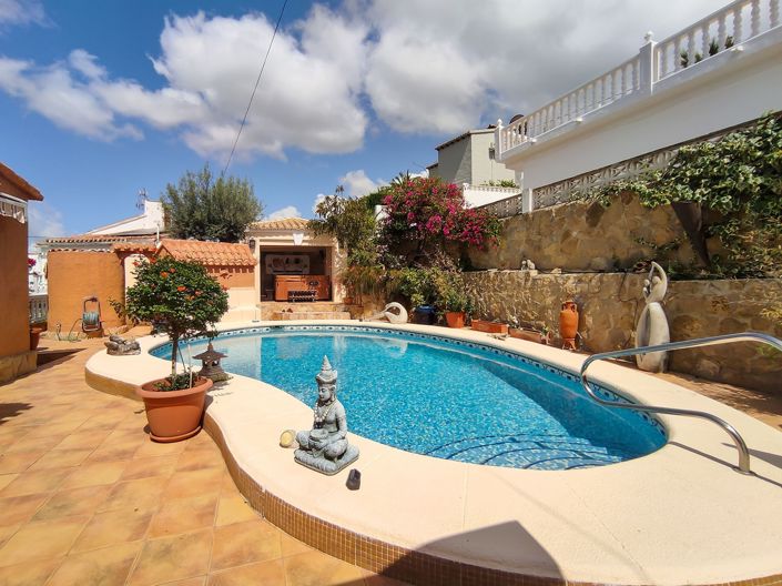 Image No.32-4 Bed Villa for sale