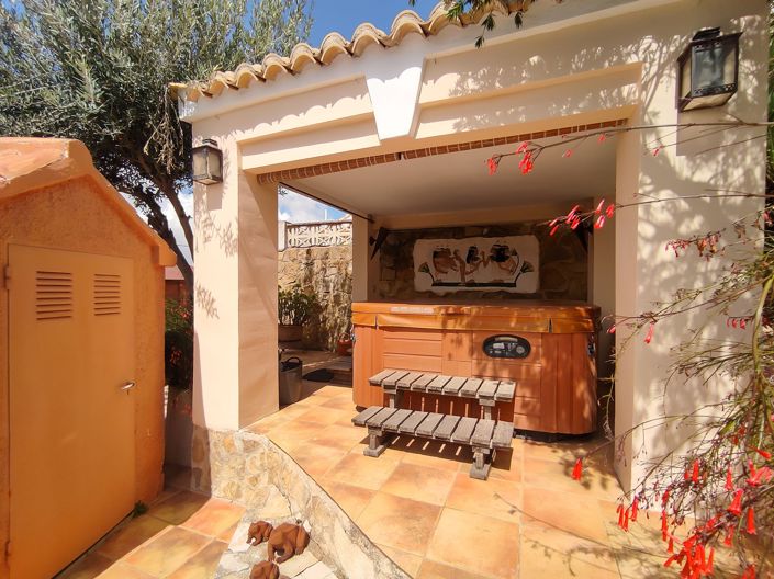 Image No.33-4 Bed Villa for sale