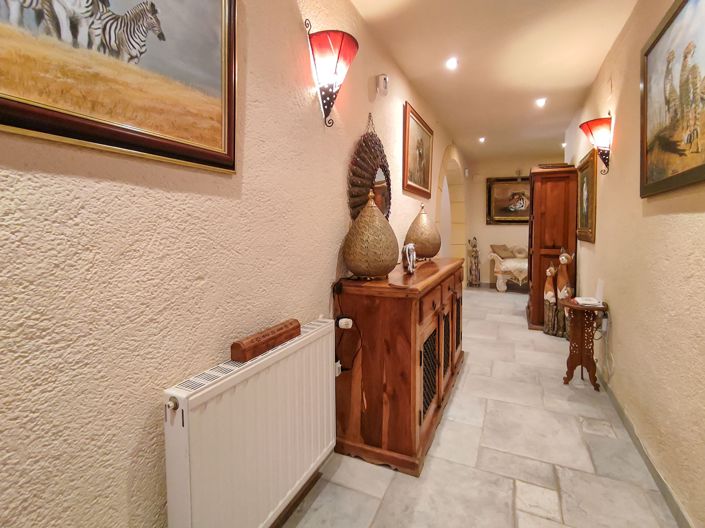 Image No.5-4 Bed Villa for sale