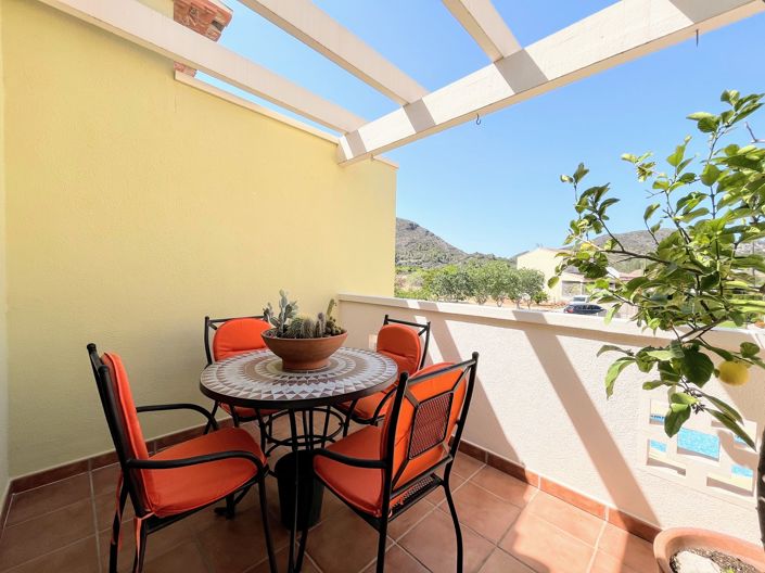 Image No.10-3 Bed Townhouse for sale