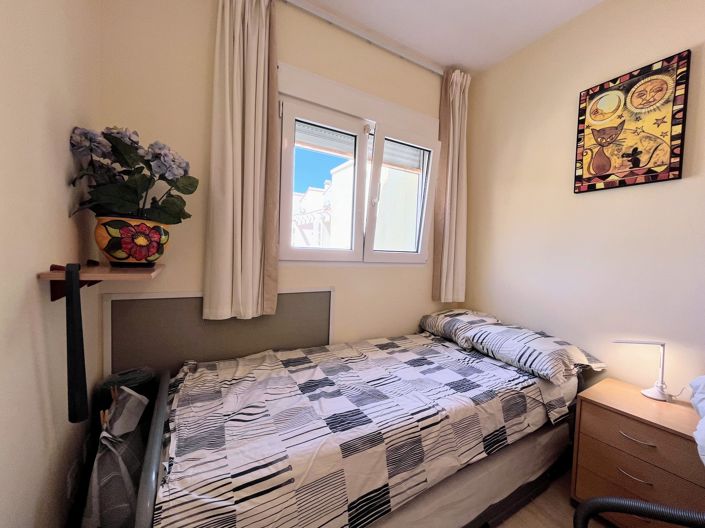 Image No.11-3 Bed Townhouse for sale