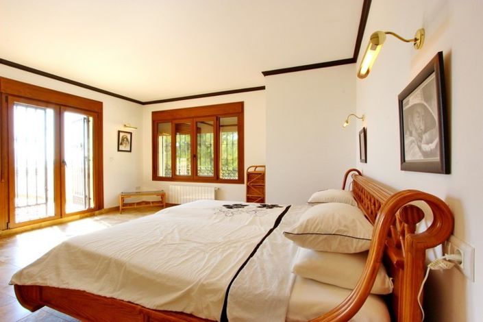 Image No.13-4 Bed Villa for sale