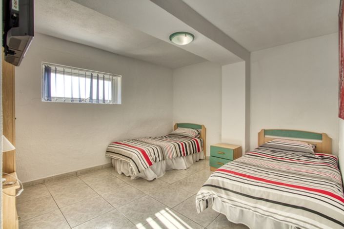 Image No.16-6 Bed Villa for sale