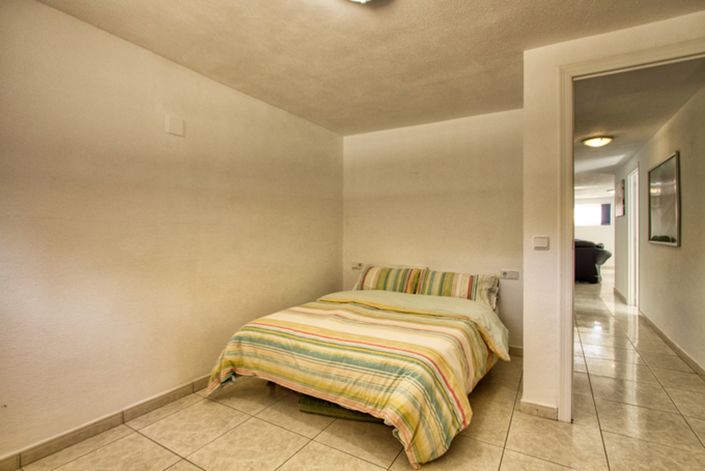 Image No.17-6 Bed Villa for sale