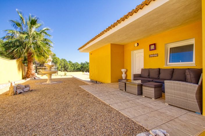 Image No.18-6 Bed Villa for sale