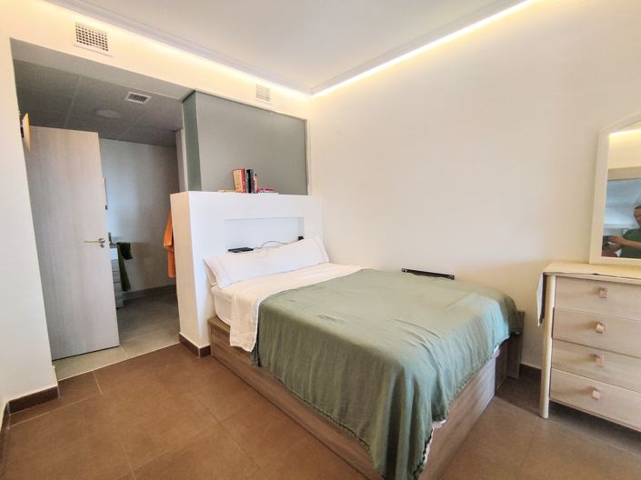 Image No.11-2 Bed Apartment for sale